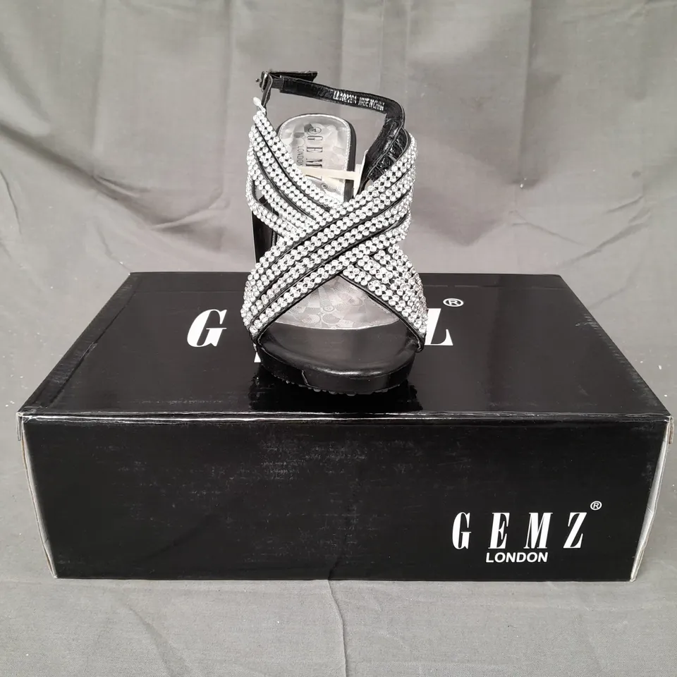 BOX OF APPROXIMATELY 10 BOXED PAIRS OF GEMZ LONDON OPEN TOE HEELED SANDALS IN BLACK W. JEWEL EFFECT - VARIOUS SIZES