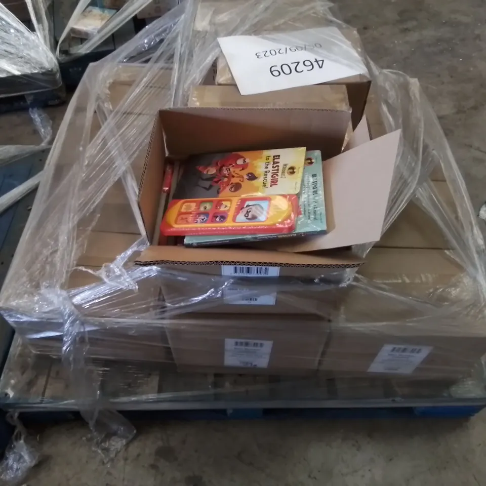 PALLET CONTAINING APPROX 16 BOXES OF SEALED INCREDIBLES 2, ELASTIGIRL TO THE RESCUE CHILDREN'S SOUND BOOKS. APPROX 24 X BOOKS PER BOX