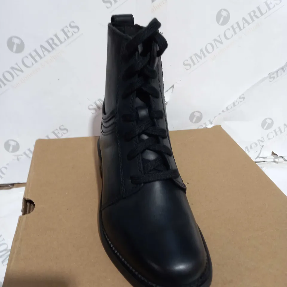 BOXED PAIR OF CLARKS BOOTS - UK SIZE 3
