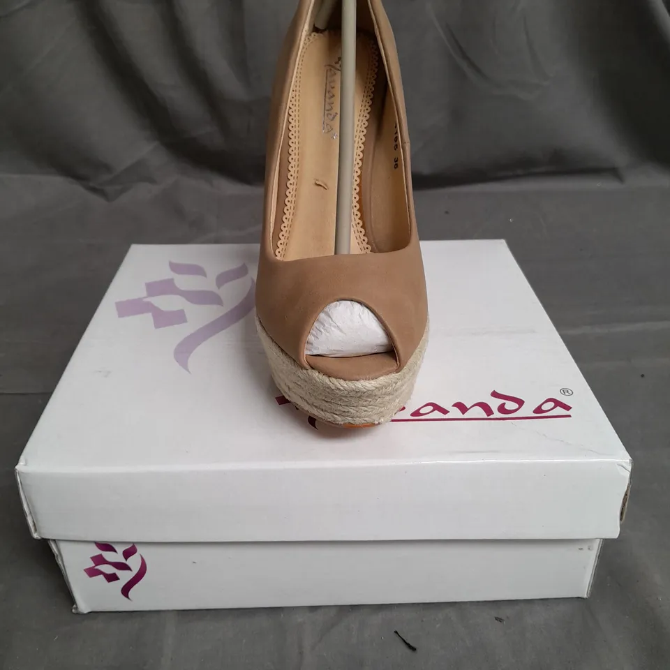 AVANDA LADIES HIGH HEELED PEEP TOE BEIGE SHOES SIZE EU 36