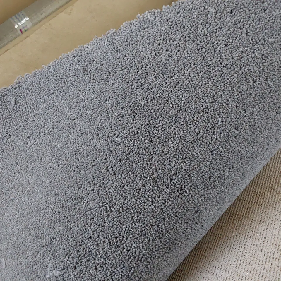 ROLL OF QUALITY TUDOR TWIST REGAL CLASSIC STONE CARPET APPROXIMATELY 4M × 10.9M 