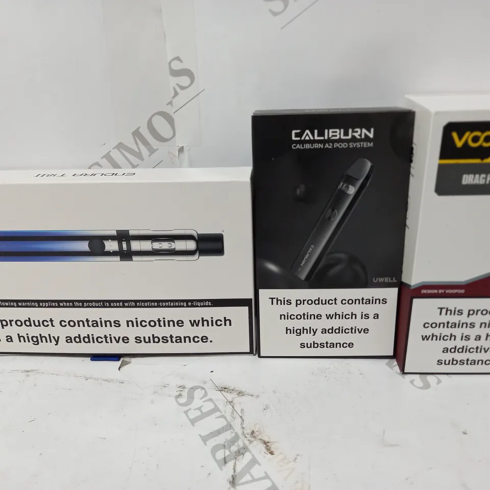 BOX OF APPROXIMATELY 20 ASSORTED E-CIGARETTES