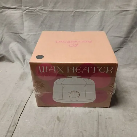 BOXED AND SEALED ACCUEILPORT WAX HEATER IN BLACK