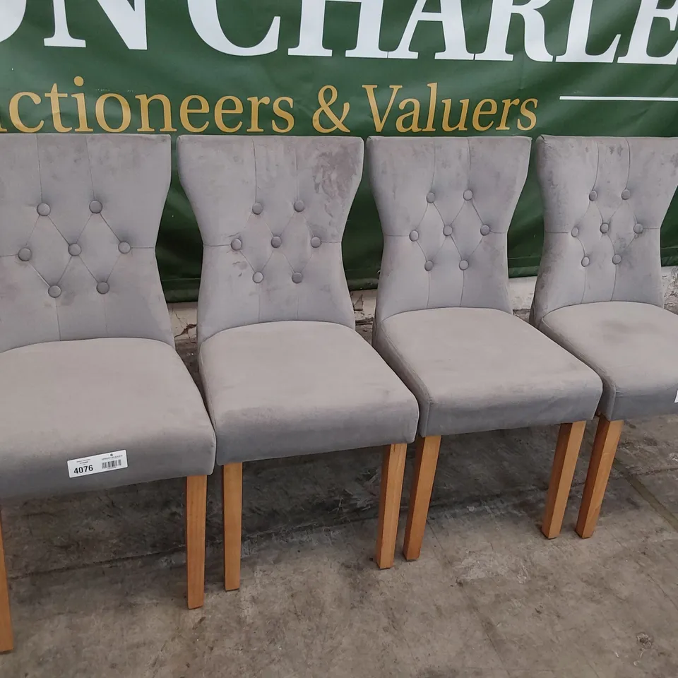 SET OF FOUR UPHOLSTERED BUTTONED BACK DINING CHAIRS GREY PLUSH FABRIC ON NATURAL WOOD LEGS 