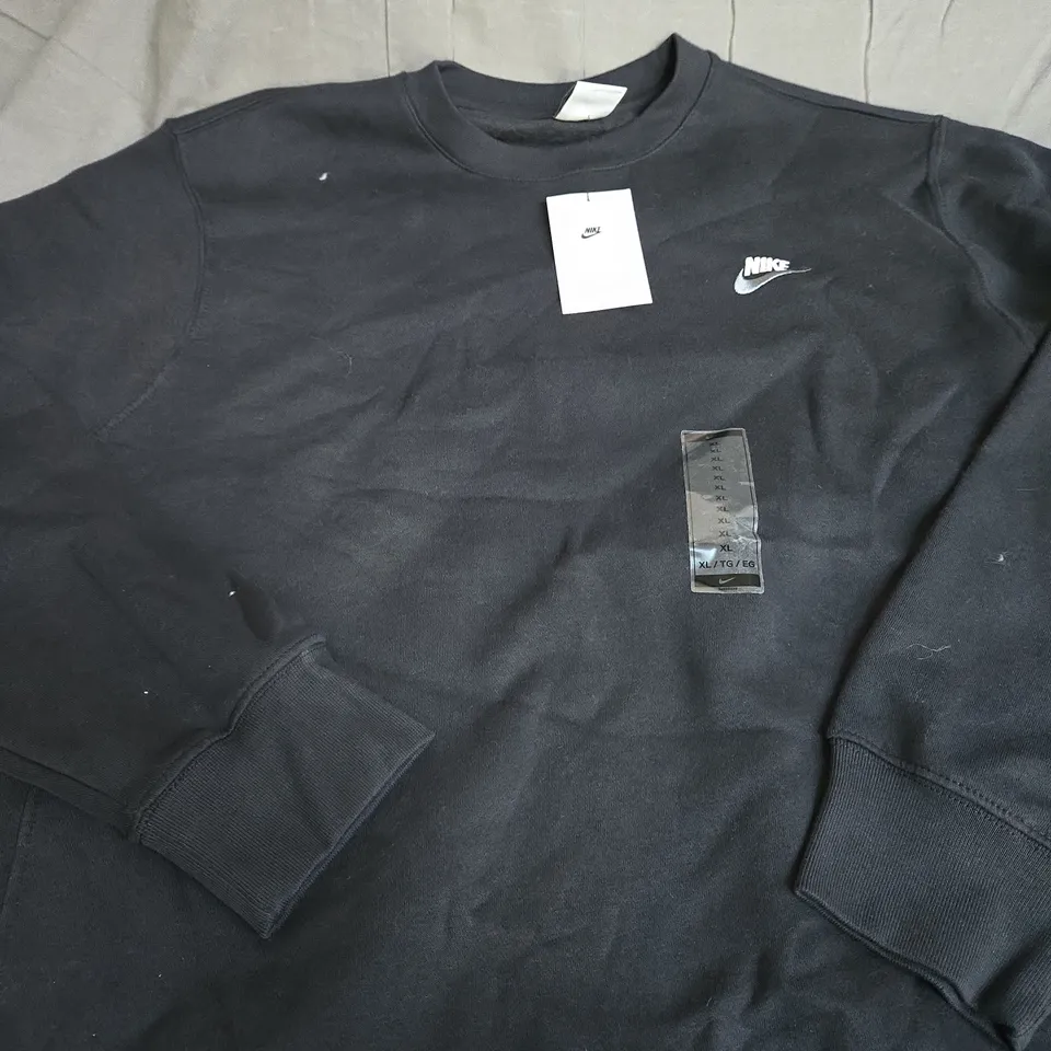 NIKE LOGO JUMPER SIZE XL