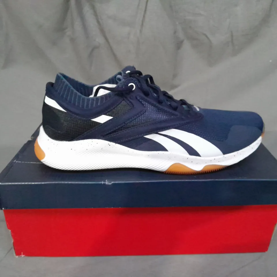 BOXED REEBOK HIIT TRAINERS SIZE 10