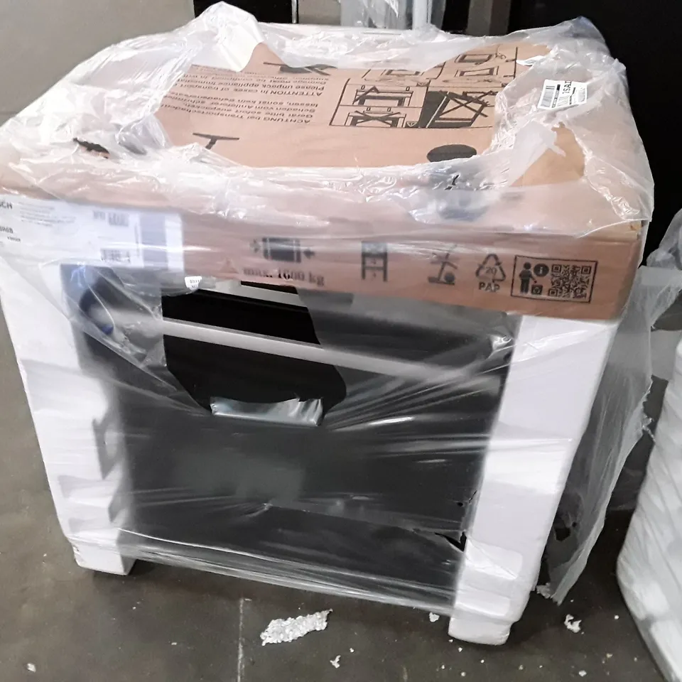 BOSCH SERIES  2  BUILT IN SINGLE OVEN STAINLESS STEEL OP543PGUK