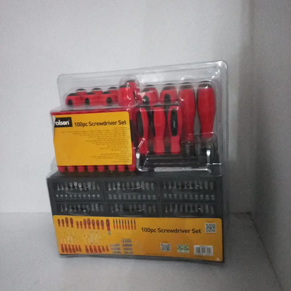 ROLSON 100PC SCREWDRIVER SET – RED-HANDLED TOOL KIT