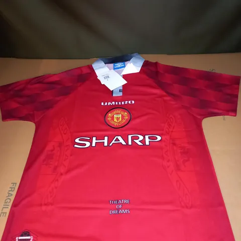 MENS RETRO MANCHESTER UNITED FC HOME JERSEY SIZE L