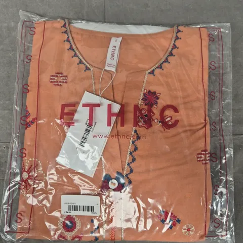 ETHNC SHALWAR KAMEEZ EMBROIDERED DRESS IN PEACH SIZE SMALL