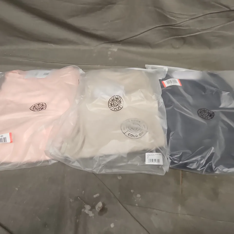 APPROXIMATELY 20 ASSORTED BAGGED CLOTHING ITEMS IN VARIOUS SIZES, STYLES & COLOURS TO INCLUDE MENS GET YOUR COLD ON SHORTS, UNISEX BRASS MONKEY JOGGERS, UNISEX GET YOUR COLD ON JOGGERS ETC