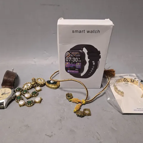 APPROXIMATELY 15 ASSORTED JEWELLERY ITEMS TO INCLUDE - NECKLACE ,BRACELET , WATCHES ETC