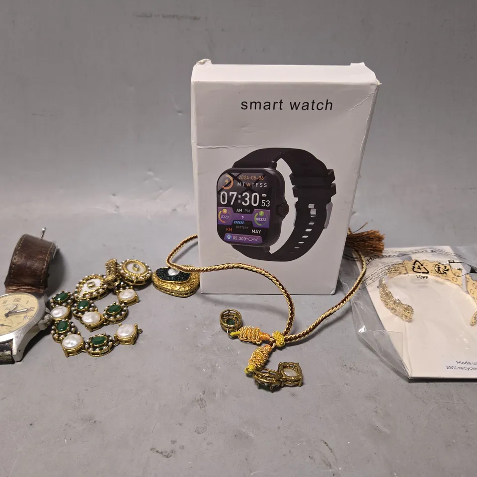 APPROXIMATELY 15 ASSORTED JEWELLERY ITEMS TO INCLUDE - NECKLACE ,BRACELET , WATCHES ETC