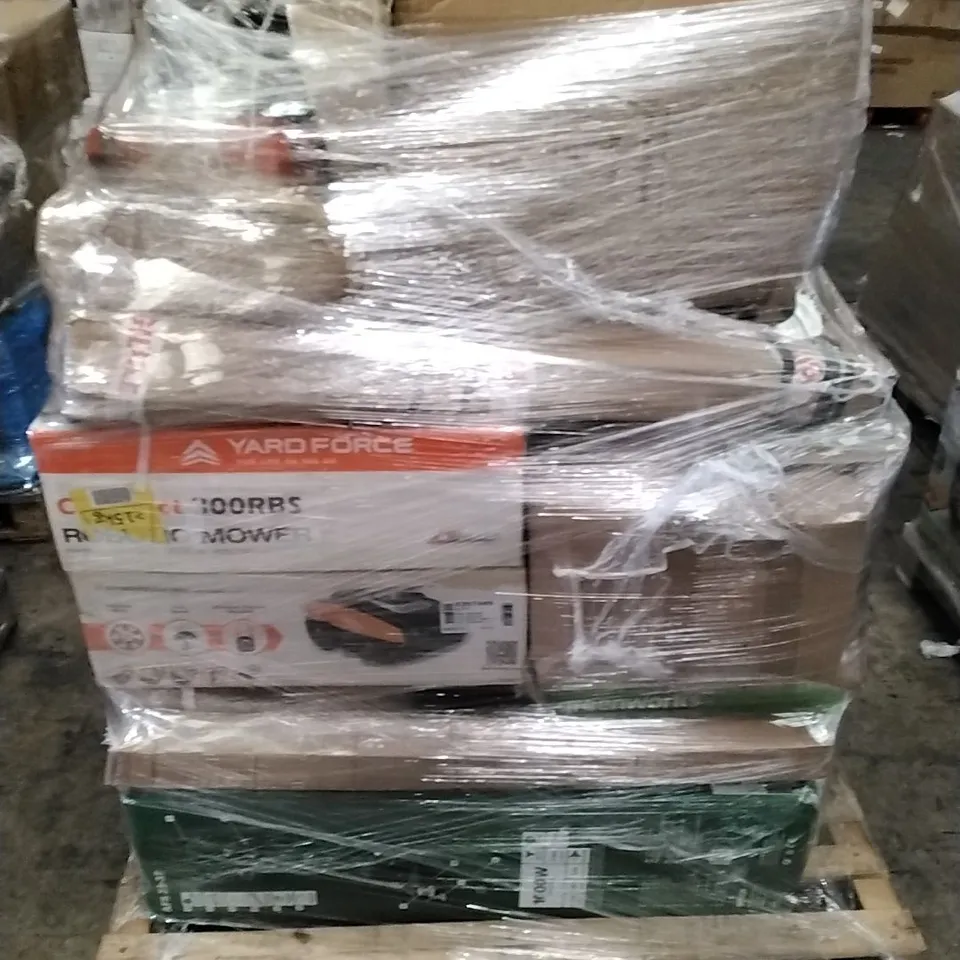 PALLET OF APPROXIMATELY 11 UNPROCESSED RAW RETURN HOUSEHOLD AND ELECTRICAL GOODS TO INCLUDE;