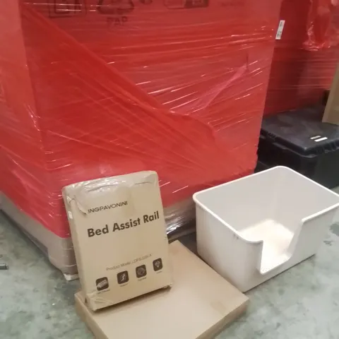 PALLET OF ASSORTED HOUSEHOLD GOODS AND PRODUCTS TO INCLUDE;BED ASSIST RAIL,ATHLETIC JERSEY FRAME,CAT TRAY