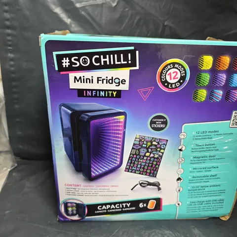 SO CHILL! MINI FRIDGE INFINITY