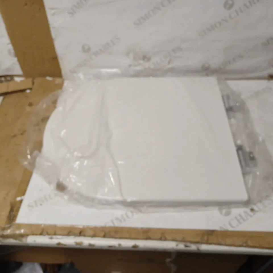 ROCA THE GAP STANDARD TOILET SEAT
