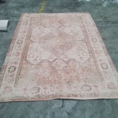 QUALITY DESIGNER AREA RUG - APPROXIMATELY 231x161