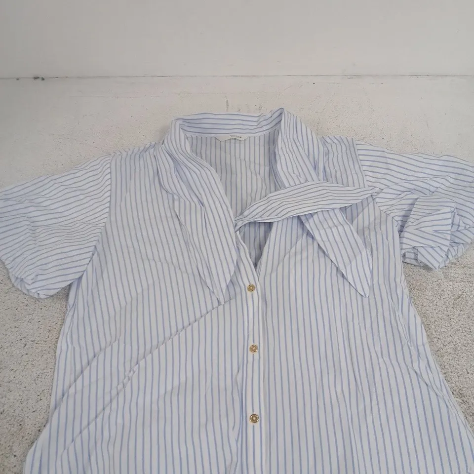 ZARA BLUE & WHITE STRIPED BUTTON-DOWN SHIRT – UK SIZE S (EUR/USA S)