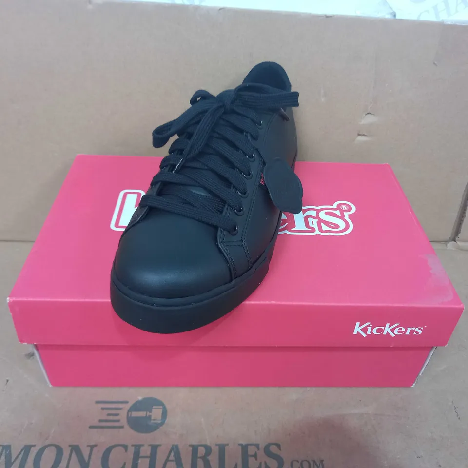 BOXED PAIR OF KICKERS SHOES IN BLACK EU SIZE 37