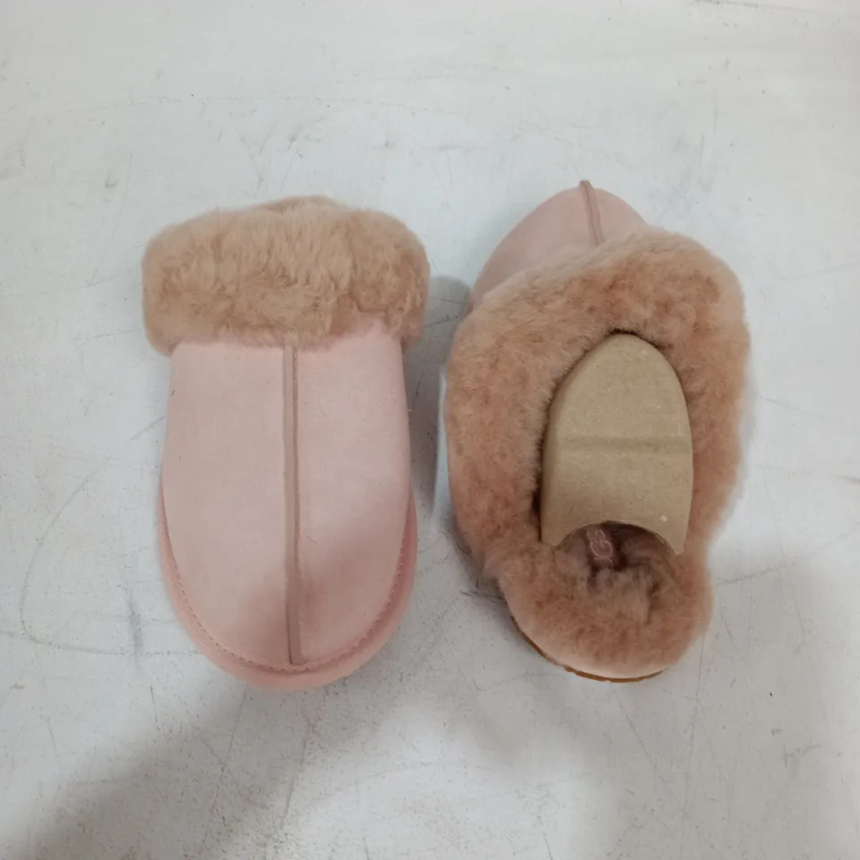 UGG SCUFFETTE II SLIPPERS – PINK (UK 6) WOMENS