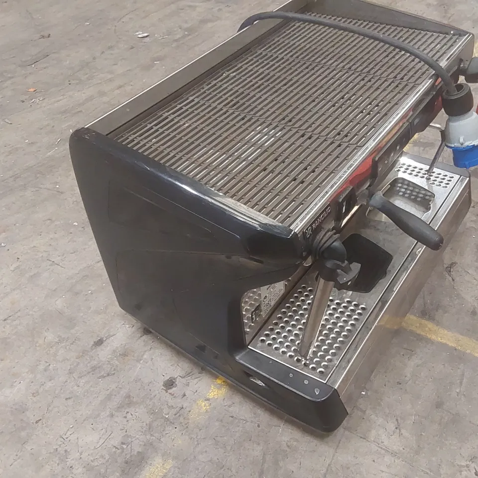 RANCILIO CLASSE 7 COMMERCIAL 2 GROUP COFFEE MACHINE
