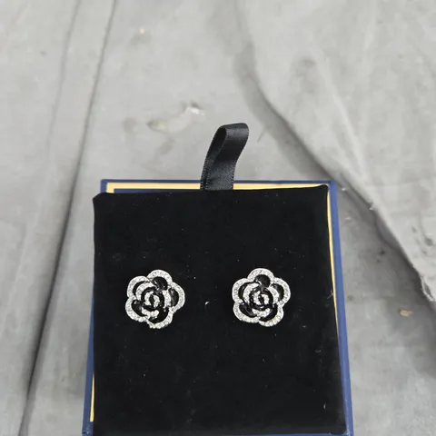 BUTLER & WILSON CRYSTAL FLOWER STUD EARRINGS – BOXED