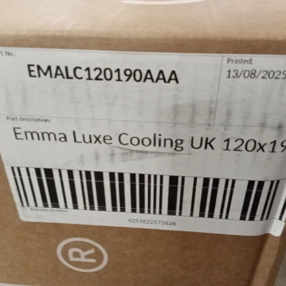 BRAND NEW BOXED AND ROLLED EMMA LUXE COOLING UK MATTRESS 120 X 190CM (SMALL DOUBLE SIZE)