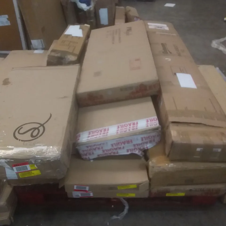 PALLET OF ASSORTED FURNITURE PARTS 