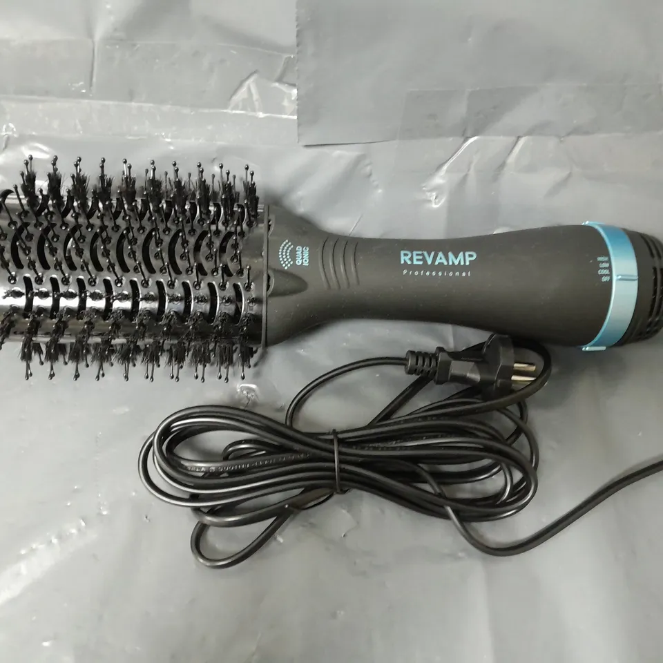 BOXED REVAMP PROGLOSS PERFECT BLOW DRY VOLUME & SHINE AIR STYLER