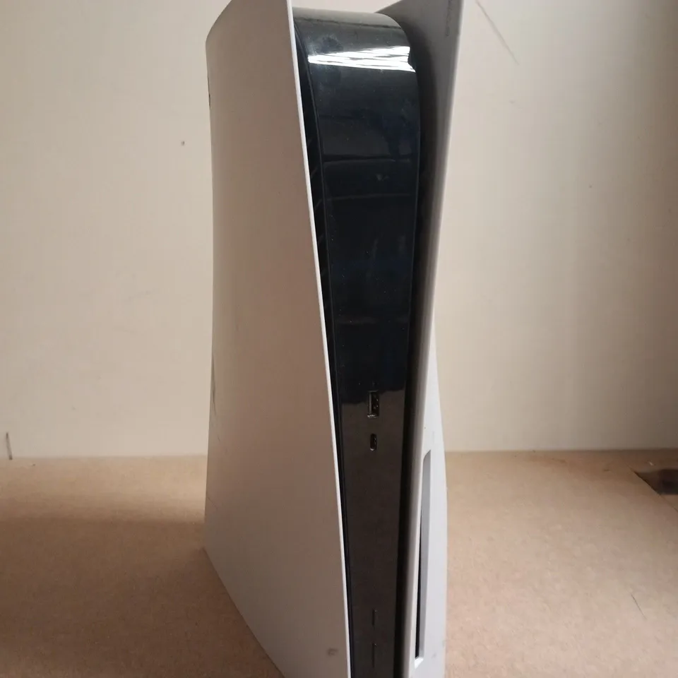SONY PLAYSTATION 5 GAMES CONSOLE (CONSOLE ONLY) CFI-1116A