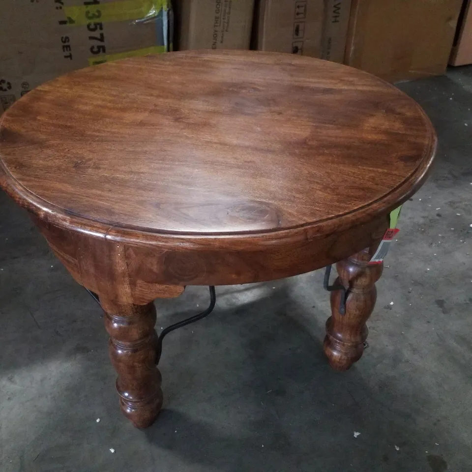 DEVAIR SOLID WOOD FOUR LEG COFFEE TABLE