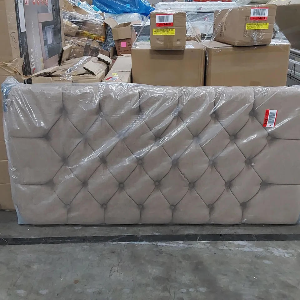 BAGGED DELAWARE UPHOLSTERED HEADBOARD FOR A 4FT6 BED