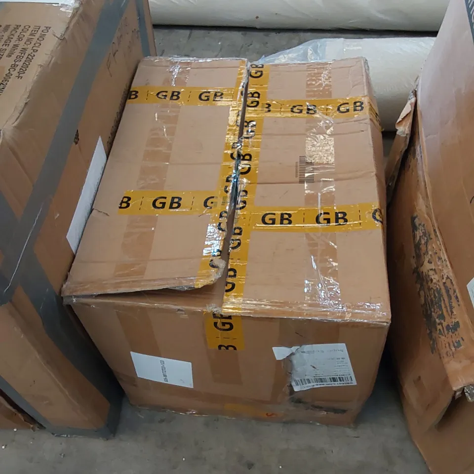 BOX TO CONTAIN APPROX 40 X SANLINKEE PHOTOGRAPHY LIGHT BOXES 