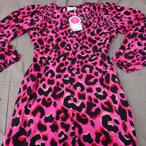 SCAMP AND DUDE ADULTS BLOUSON SLEEVE GODET SHORT TEA DRESS - SIZE 8