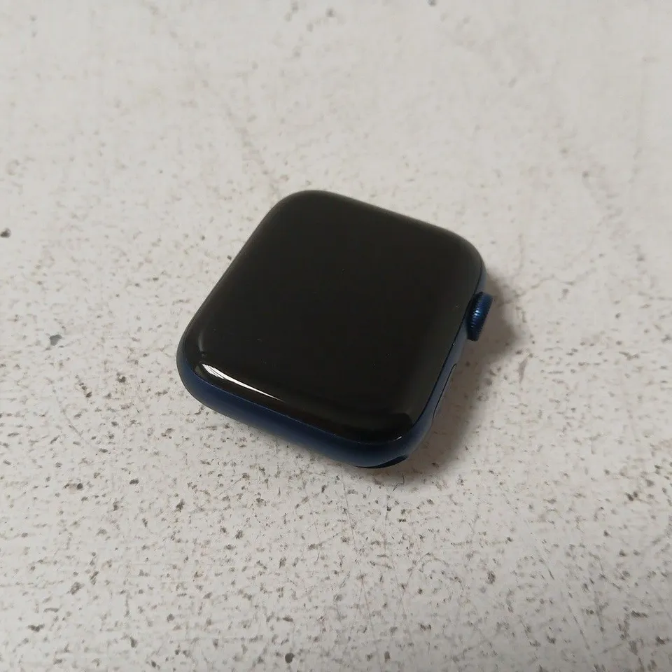 APPLE WATCH SERIES 6 44MM CELLULAR ALUMINIUM BLUE