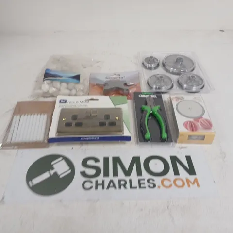 APPROXIMATELY 15 ASSORTED HOUSEHOLD PRODUCTS TO INCLUDE KRIMP TOOL , NEXUS METAL DOUBLE SWITCH SOCKET AND LARGE PUNCH 
