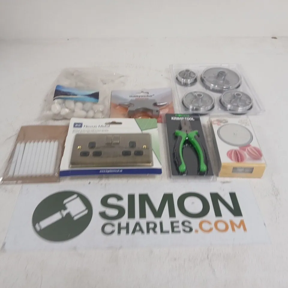 APPROXIMATELY 15 ASSORTED HOUSEHOLD PRODUCTS TO INCLUDE KRIMP TOOL , NEXUS METAL DOUBLE SWITCH SOCKET AND LARGE PUNCH 
