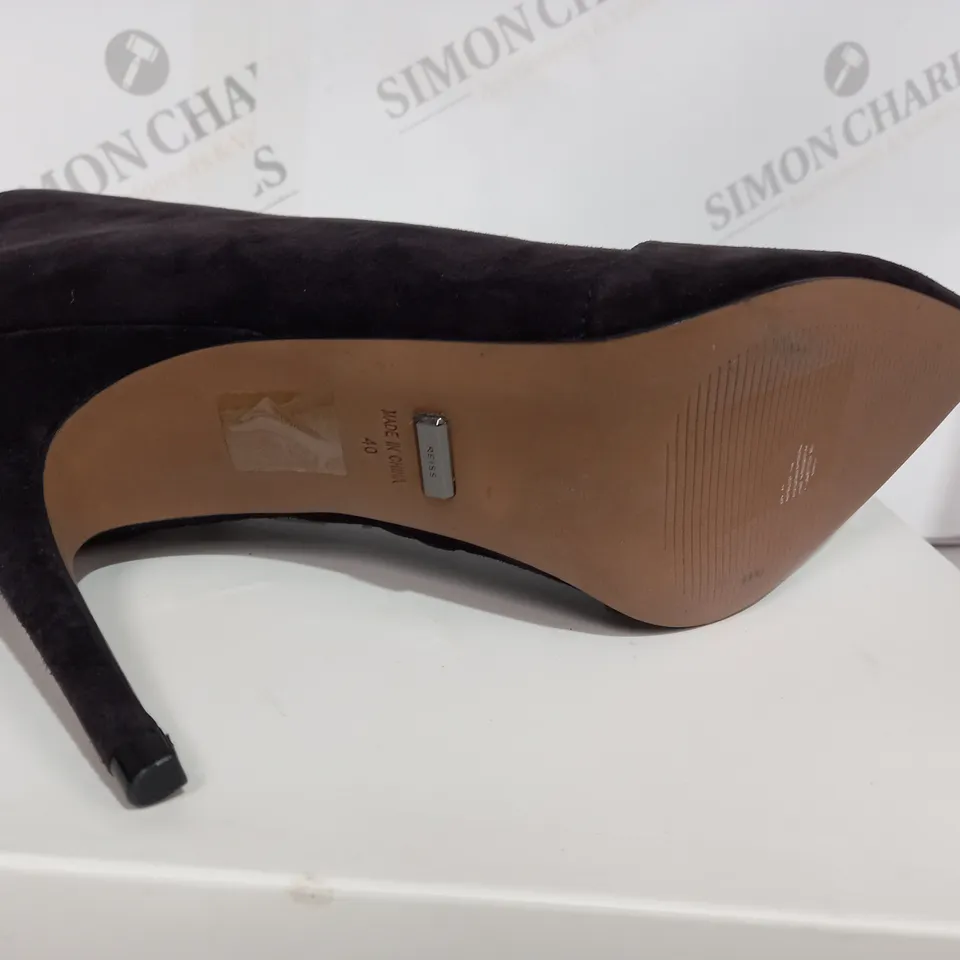 BOXED REISS SUEDE CHOCOLATE BOOT HEELS - SIZE 7