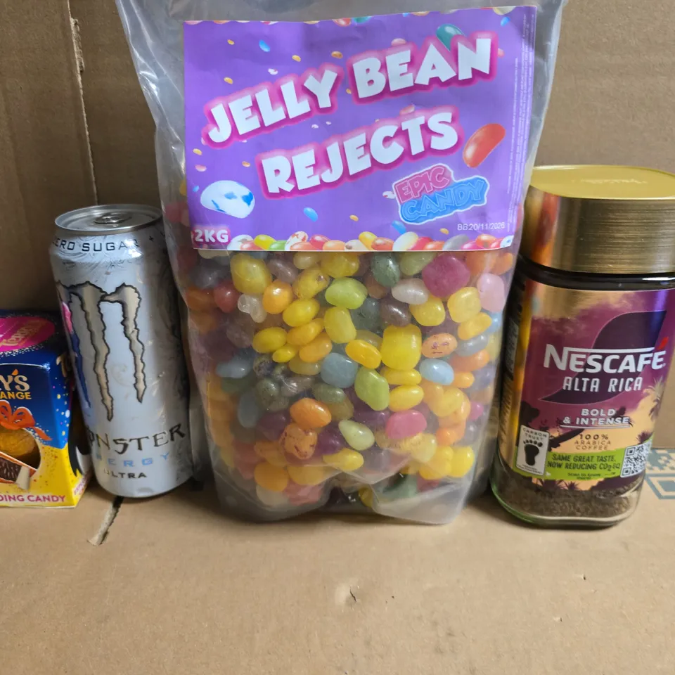APPROXIMATELY 5 ASSORTED FOOD ITEMS TO INCLUDE - JELLY BEANS, MONSTER AND TERRYS CHOCOLATE ORANGE 