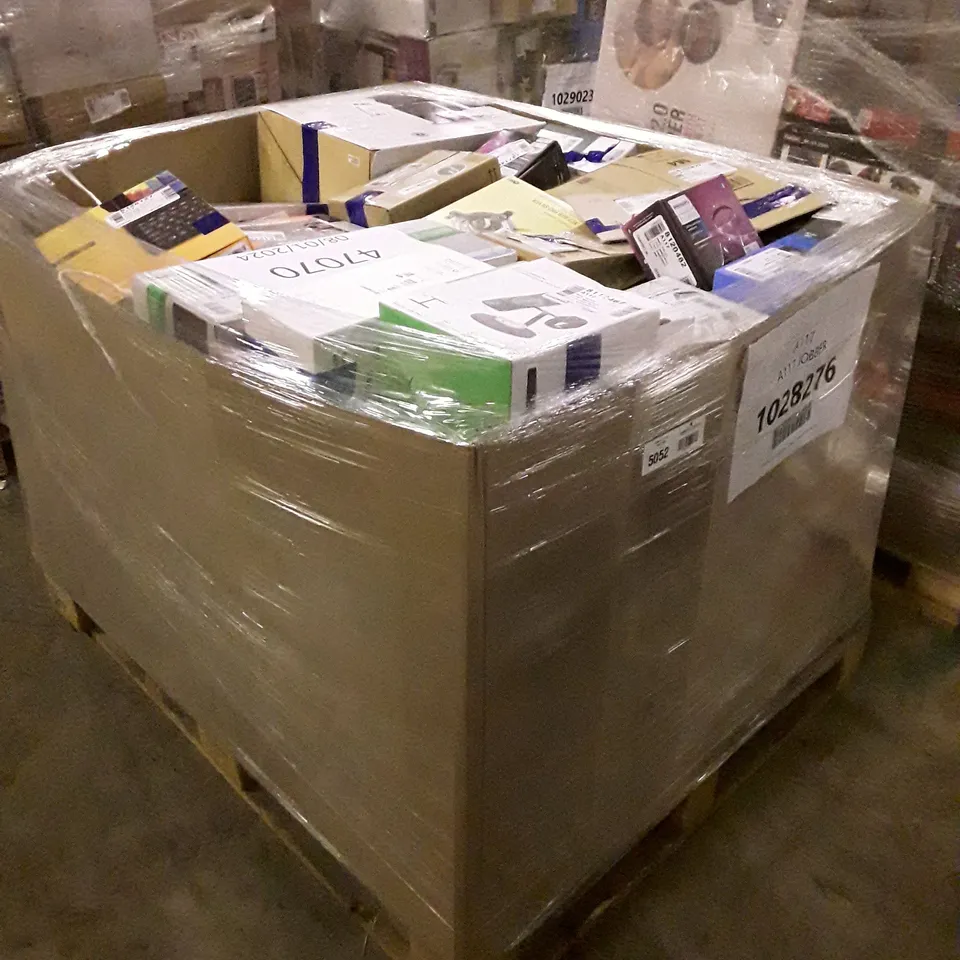 PALLET OF APPROXIMATELY 226 ASSORTED HIGH VALUE ELECTRICAL ITEMS INCLUDING