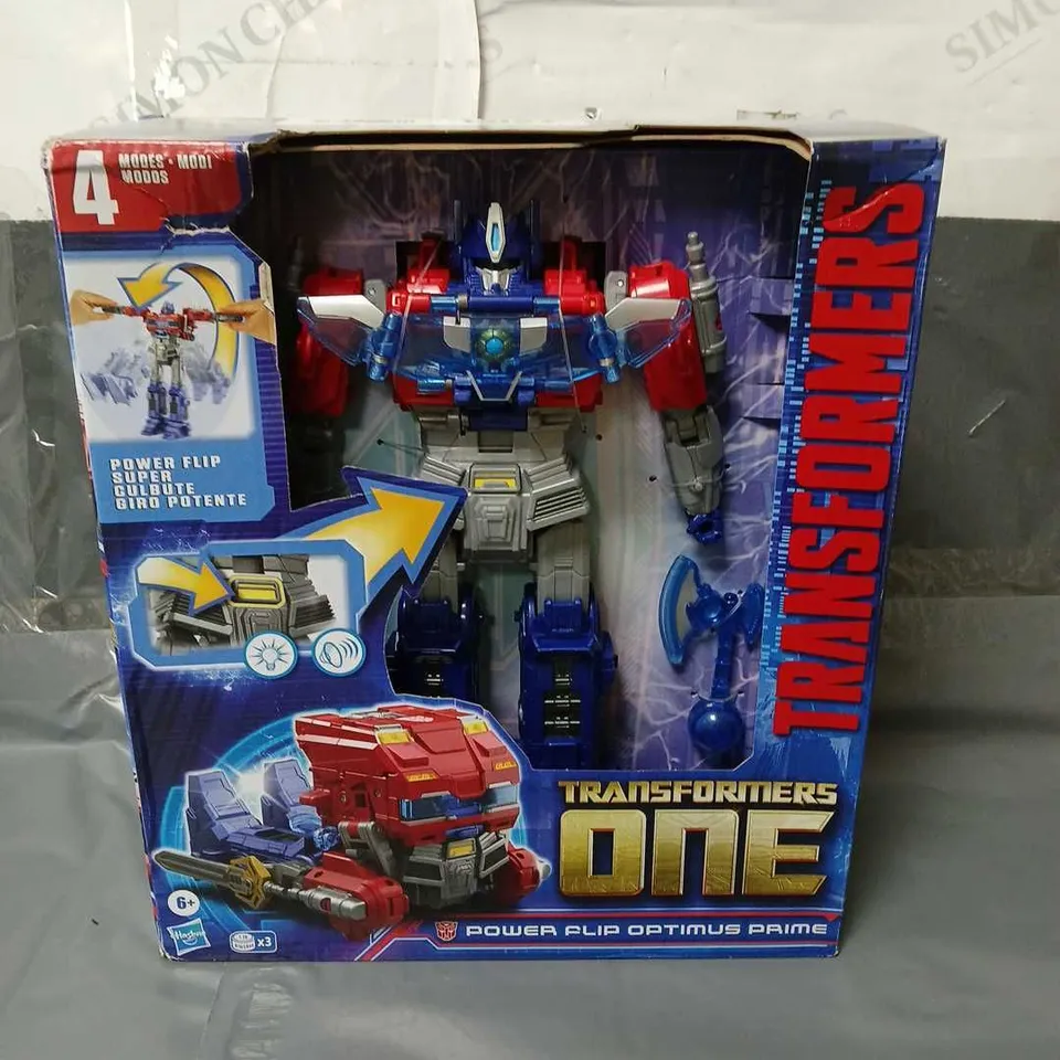 TRANSFORMERS ONE ORION PAX FIGURE