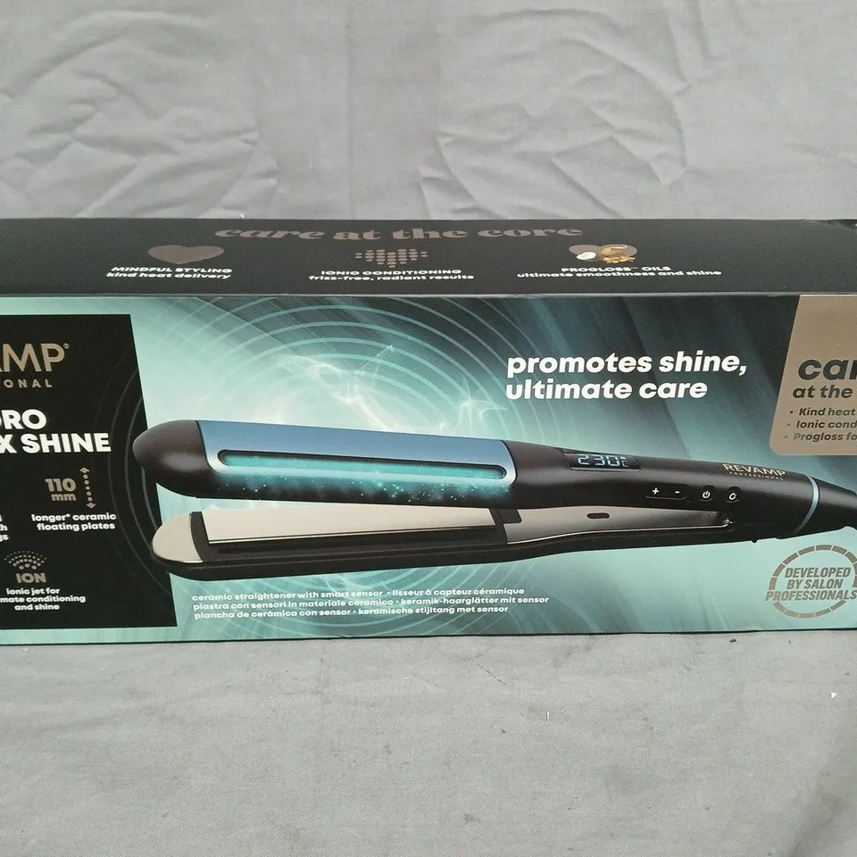 BOXED REVAMP PROGLOSS HYDRO SHIELD SHINE CERAMIC HAIR STRAIGHTENER RRP £119.99