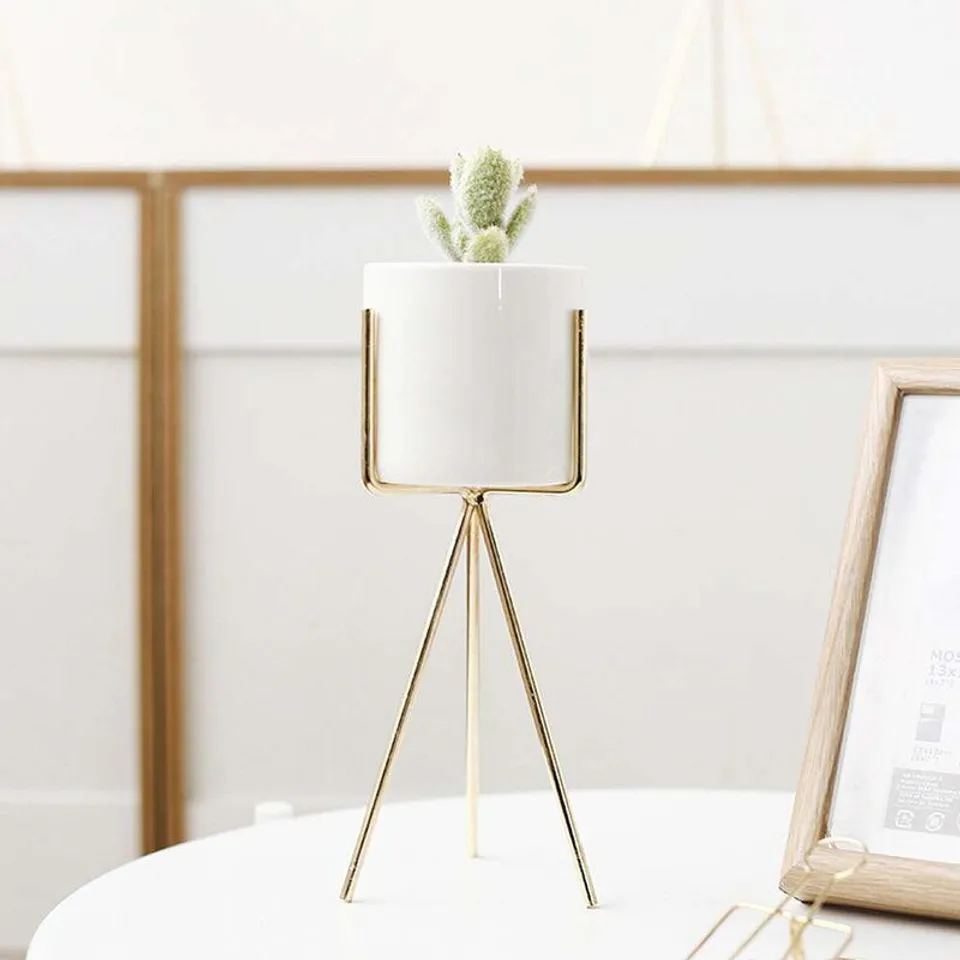 BOXED LILATH PLANT POT - GOLD 