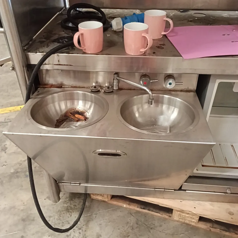 ETANK MOBILE COMMERCIAL COFFEE CART