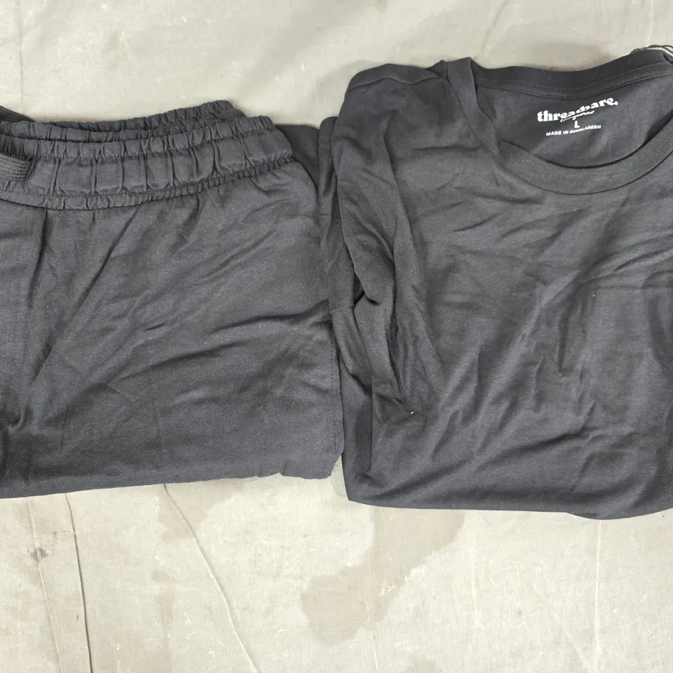 THREADBARE PYJAMA SET IN BLACK SIZE LARGE