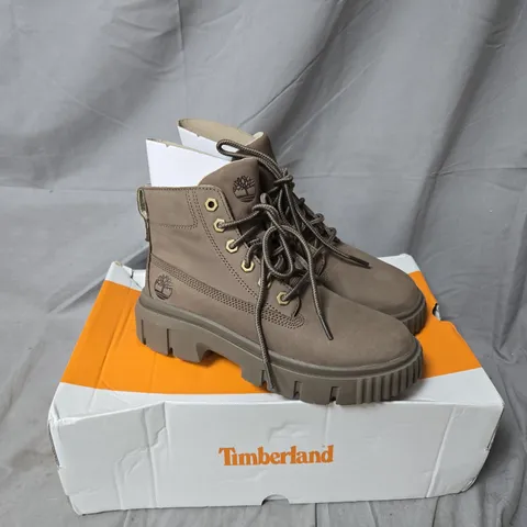 BOXED TIMBERLAND GREYFIELD MID LACE BOOTS IN BROWN - UK 4
