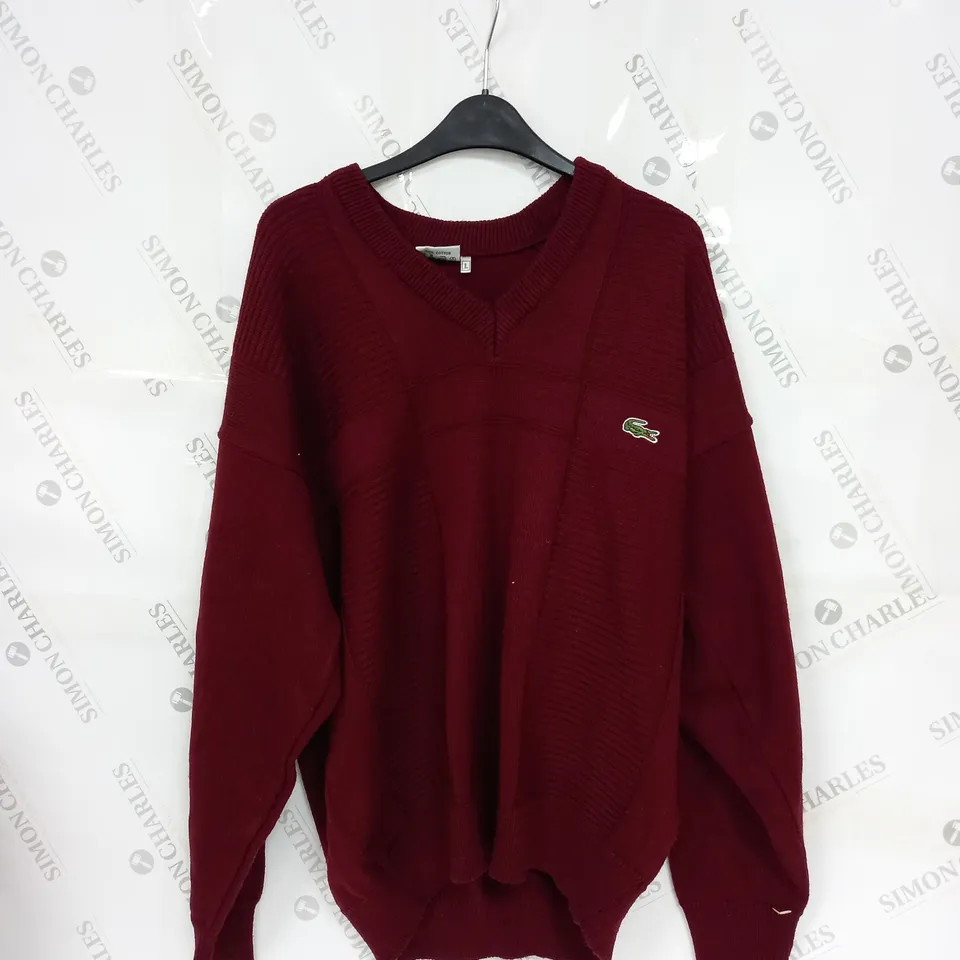 LACOSTE JUMPER IN MAROON - L 