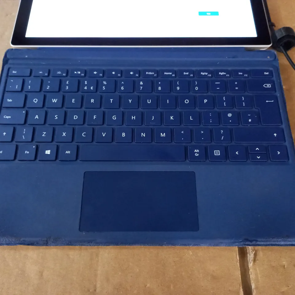 MICROSOFT SURFACE 1724 128GB