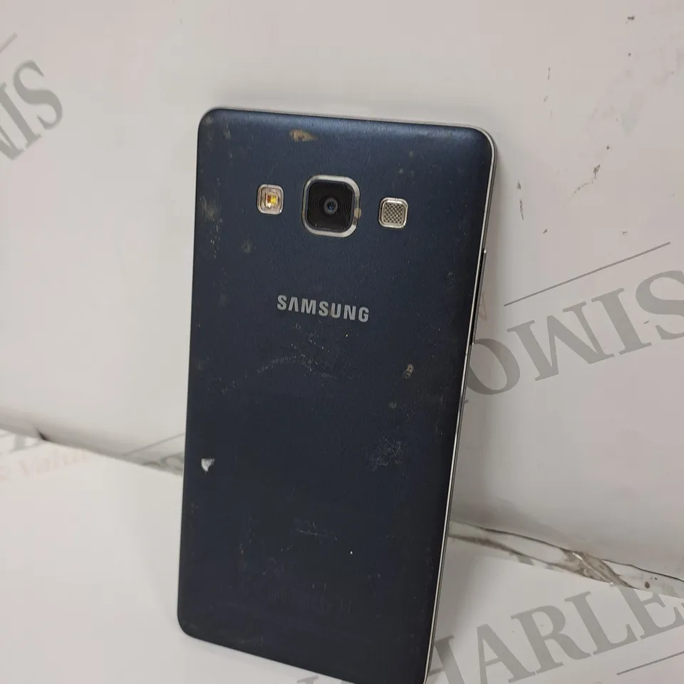 SAMSUNG GALAXY A3 SMARTPHONE 